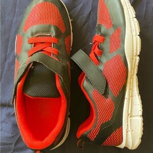 Like NEW MTA Sport Red and Black Kids Sneakers